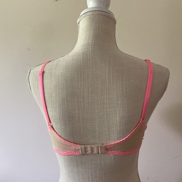 Victoria Secret Dream Angels push up pigeonnant padded PINK LACE bra 34B - Picture 6 of 15